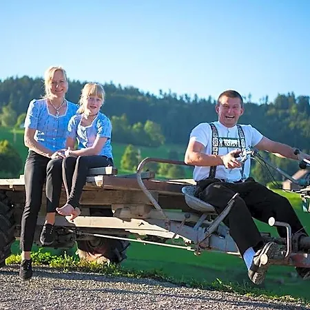 Kaese-restaurant Berghof Hotel Ganterschwil