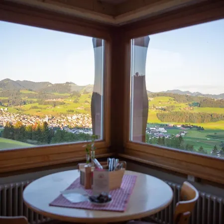Kaese-restaurant Berghof Ganterschwil