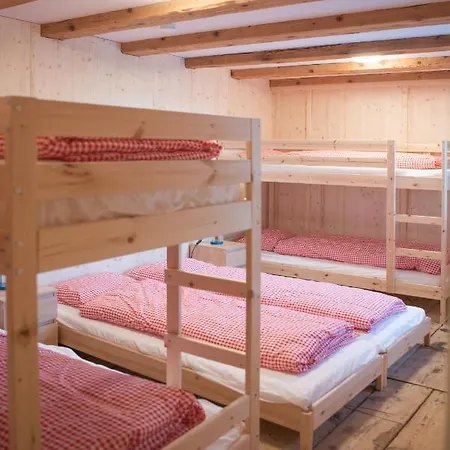 Hotel Restaurant Und Kaeserei Berghof Ganterschwil