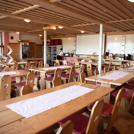 Restaurant Und Kaeserei Berghof