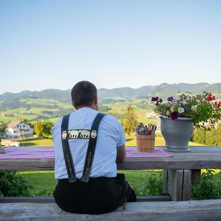 Kaese-restaurant Berghof * Ganterschwil